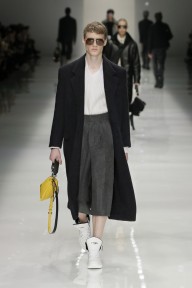 Look 10