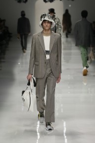 Look 34