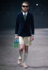 Look 16