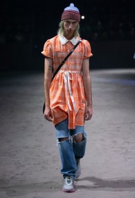 Look 30