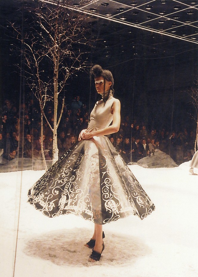 alexander mcqueen 1990