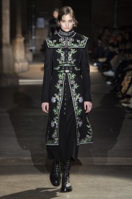 Look 1