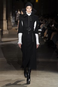 Look 3
