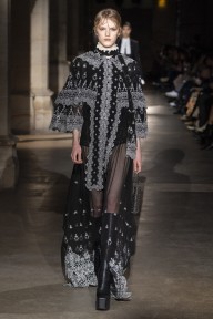 Look 9