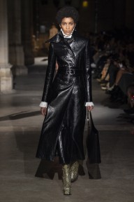 Look 15