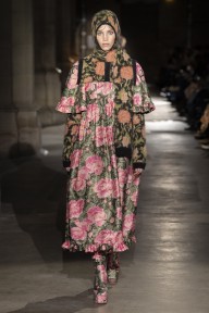 Look 28