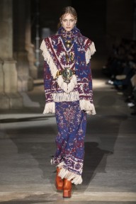 Look 30