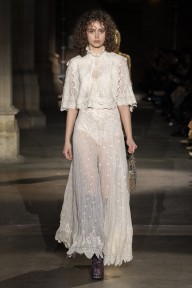 Look 32