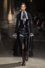 Look 37