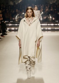Look 1