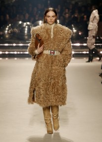 Look 4