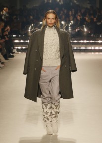 Look 29