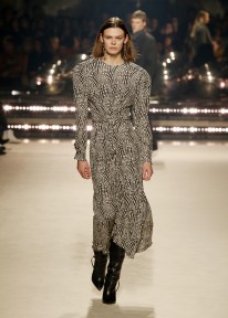Look 37