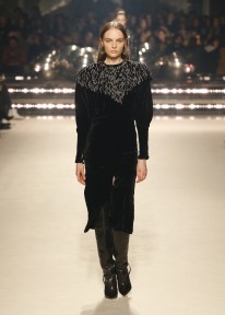 Look 50