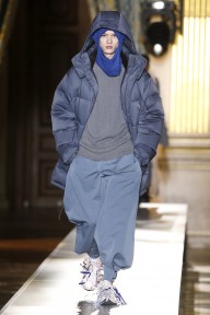 Look 28