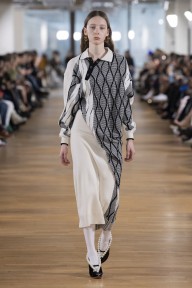 Look 7