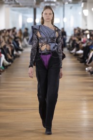Look 14