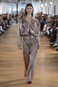 Look 30