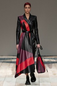 Look 14