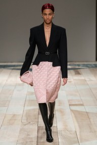 Look 24