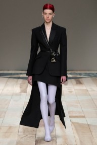 Look 30