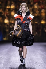 Look 1