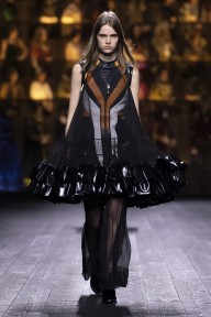 Look 4