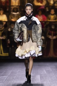 Look 7