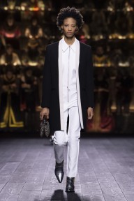 Look 29