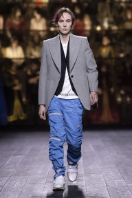 Look 34