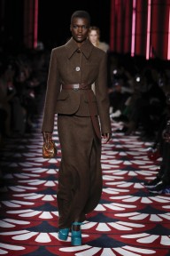 Look 7