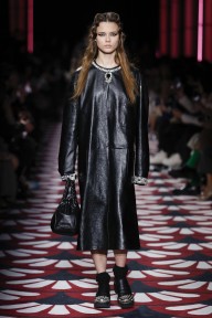 Look 44