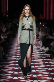 Look 61