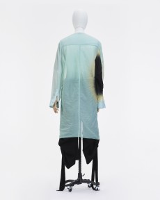 Look 16