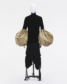 Look 27