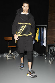 Look 5