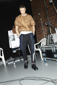 Look 9