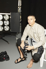 Look 11