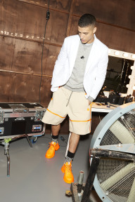 Look 15