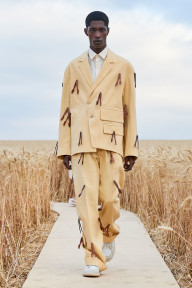 Look 4