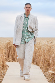 Look 24