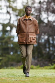 Look 19