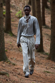Look 30