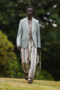 Look 31