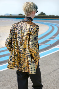Look 12