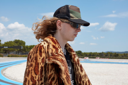 Look 64