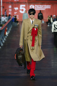 Look 43
