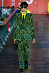 Look 38