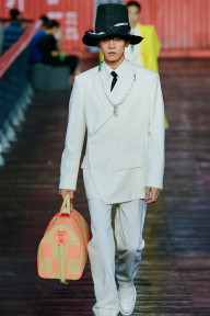 Look 29