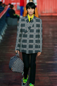 Look 27